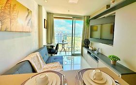 Lindo Apartamento dentro do Shopping